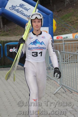 041 Erik Simon
